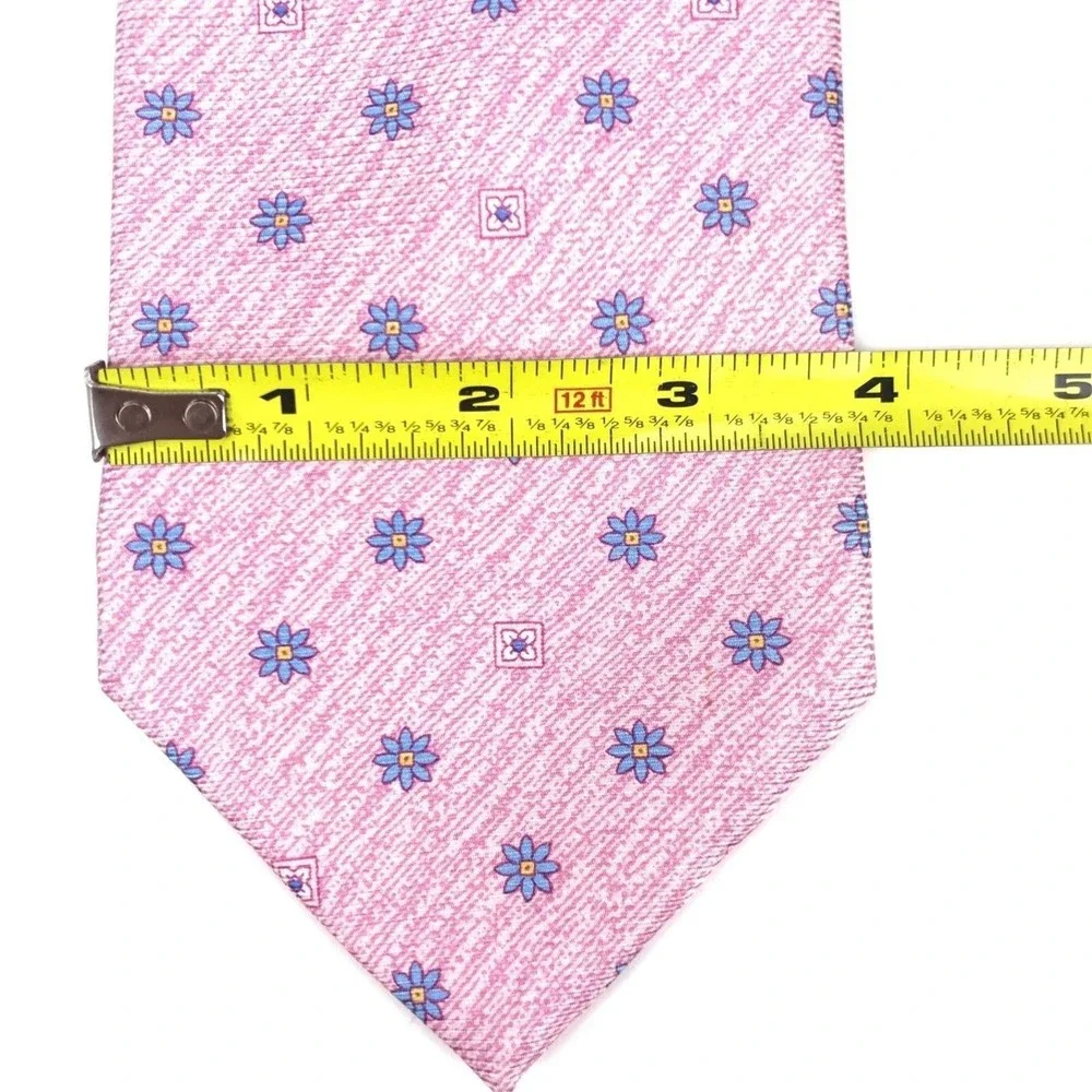 JOS. A. BANK Pink Purple Floral Flower Pattern Elegant 100% Silk Italian Necktie